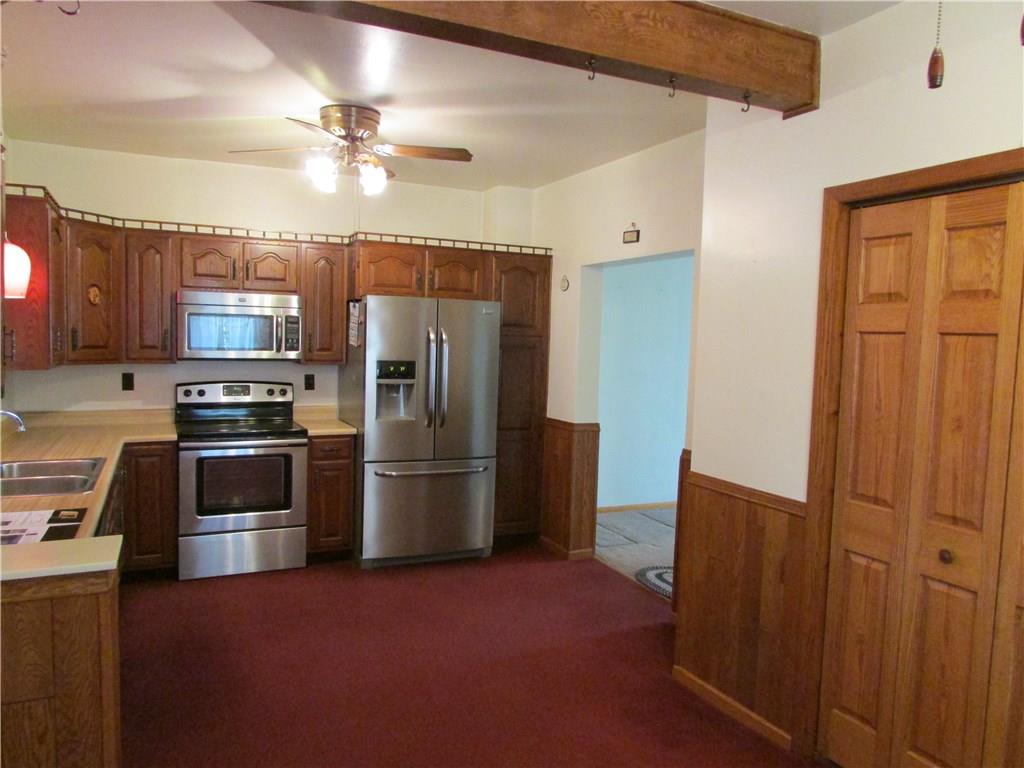 303 Spruce Street Vandergrift, PA 15690 - Photo 4 of 16 Gallery Image 4