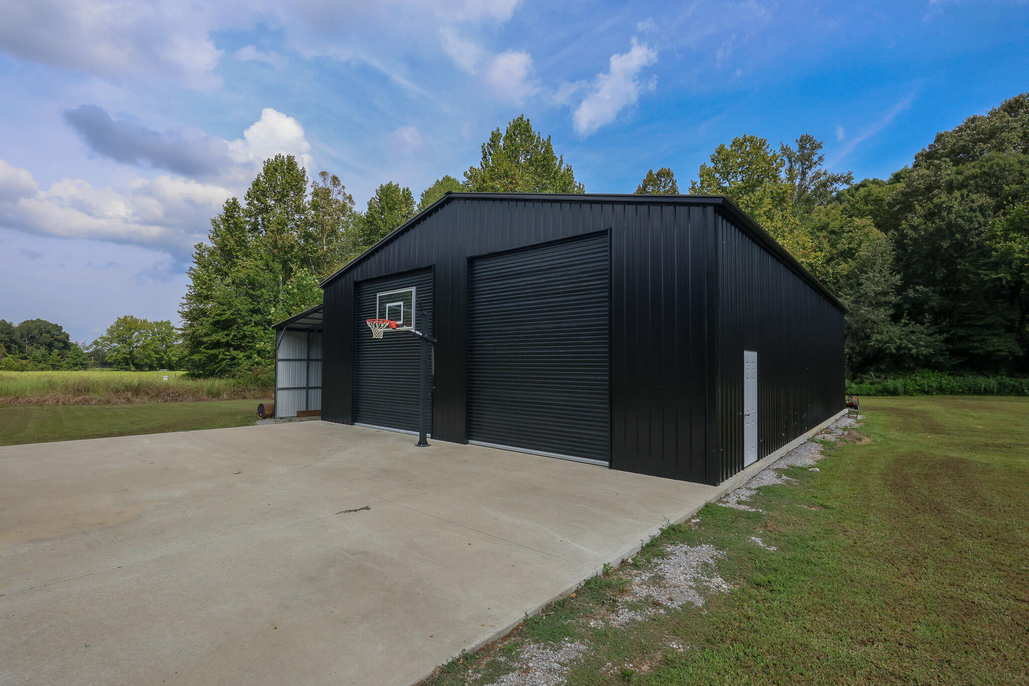 1930 Dogtown Road Benton, KY 42025 - Photo 8 of 66 7