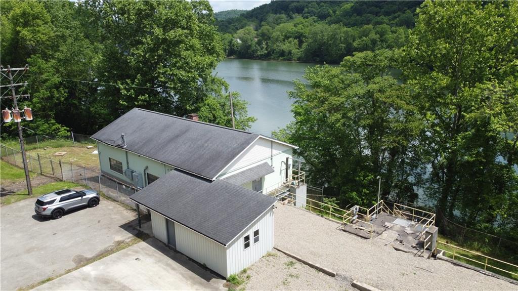 104 Waterworks Road Carmichaels, PA 15320 - Photo 2 of 29 Gallery Image 2