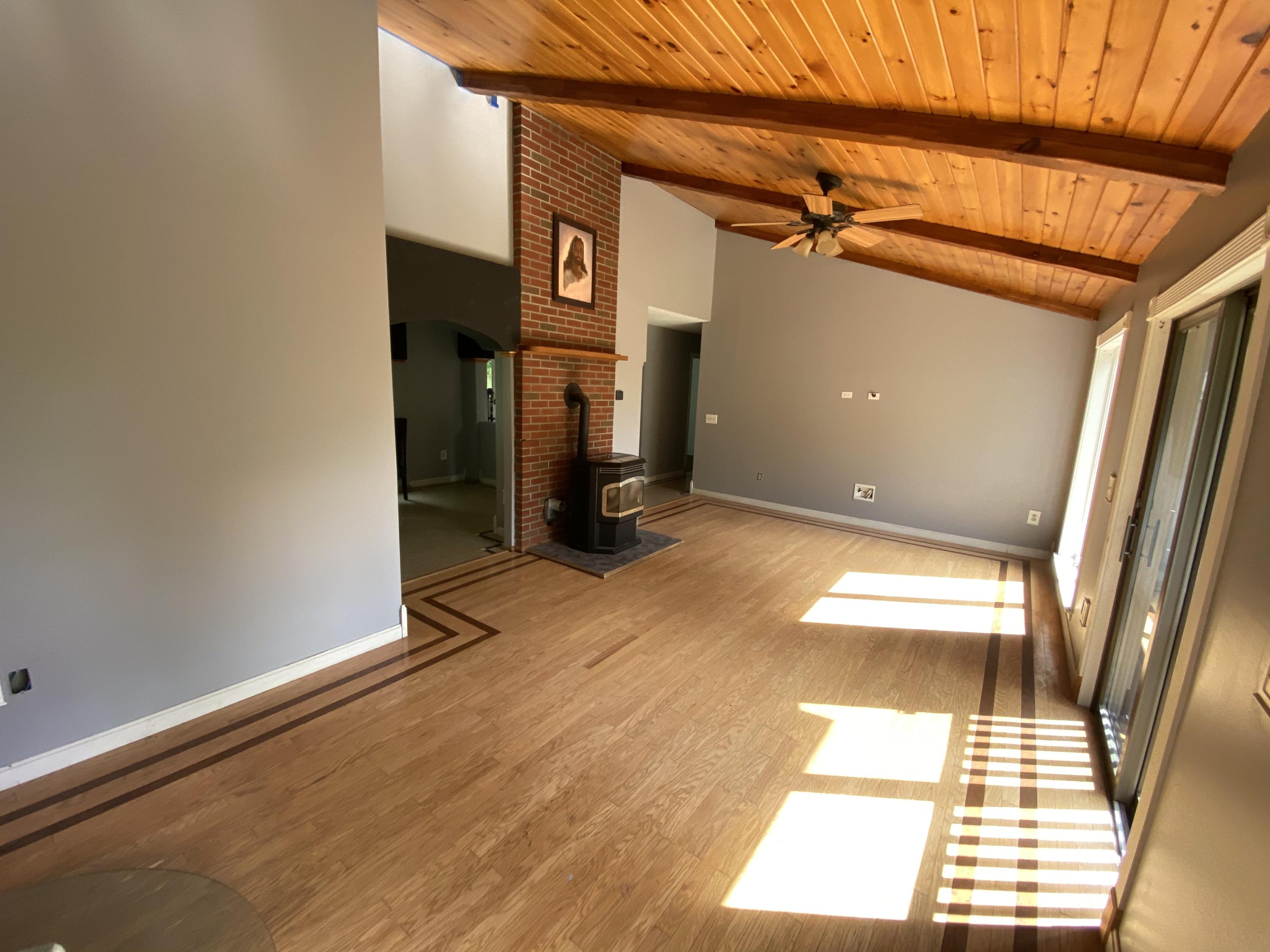 289 Bassett Road Winslow, ME 04901 - Photo 16 of 28 16 Living Room