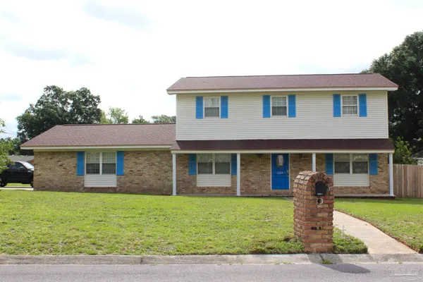 $379,000 | 6284 Starhill Drive, Milton, FL 32570