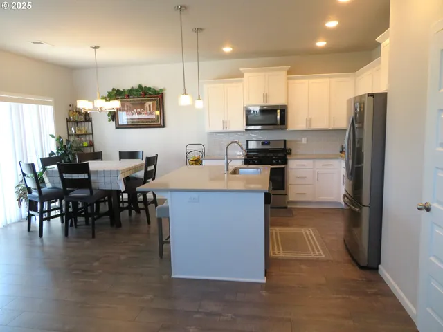 $579,900 | 1598 19th Avenue, Forest Grove, OR 97116