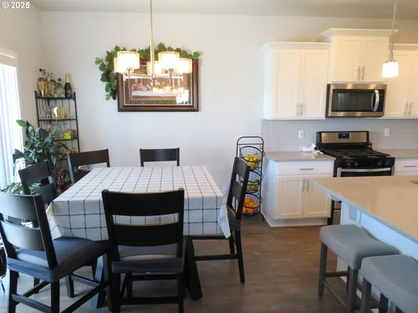 $559,900 | 1598 19th Avenue, Forest Grove, OR 97116