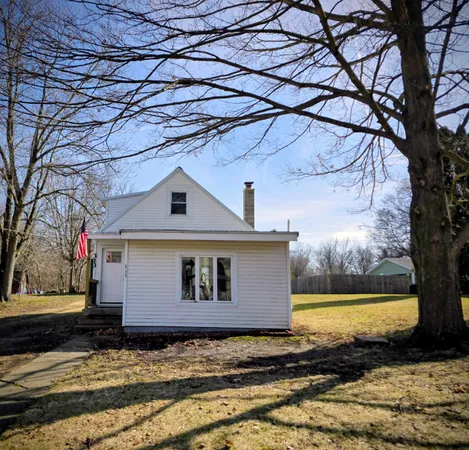 $179,900 | 313 St Joseph Street, Union City, MI 49094