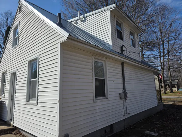 $179,900 | 313 St Joseph Street, Union City, MI 49094