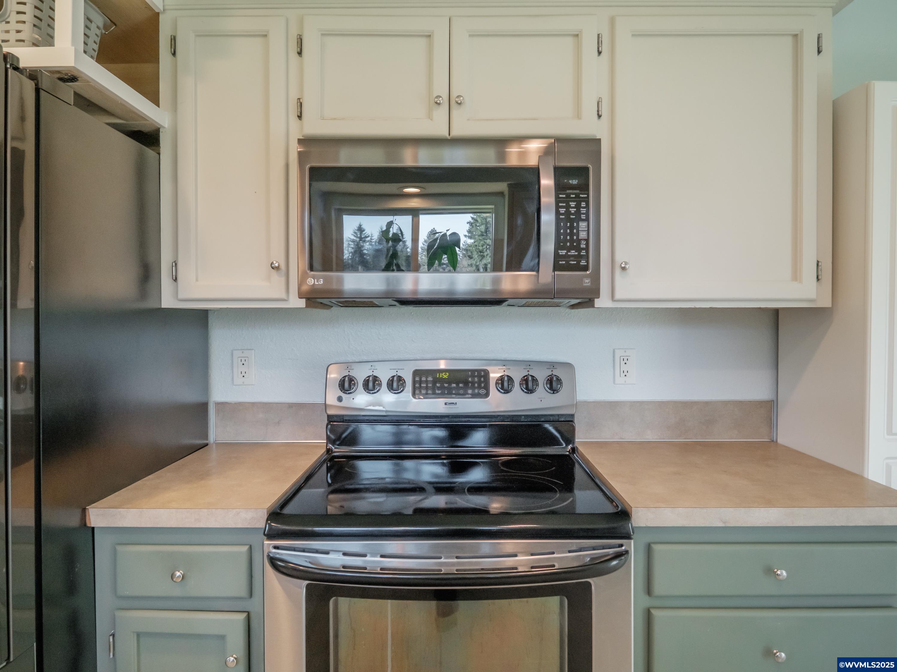 45885 River Loop Lyons, OR 97358 - Photo 20 of 48 Gallery Image 20