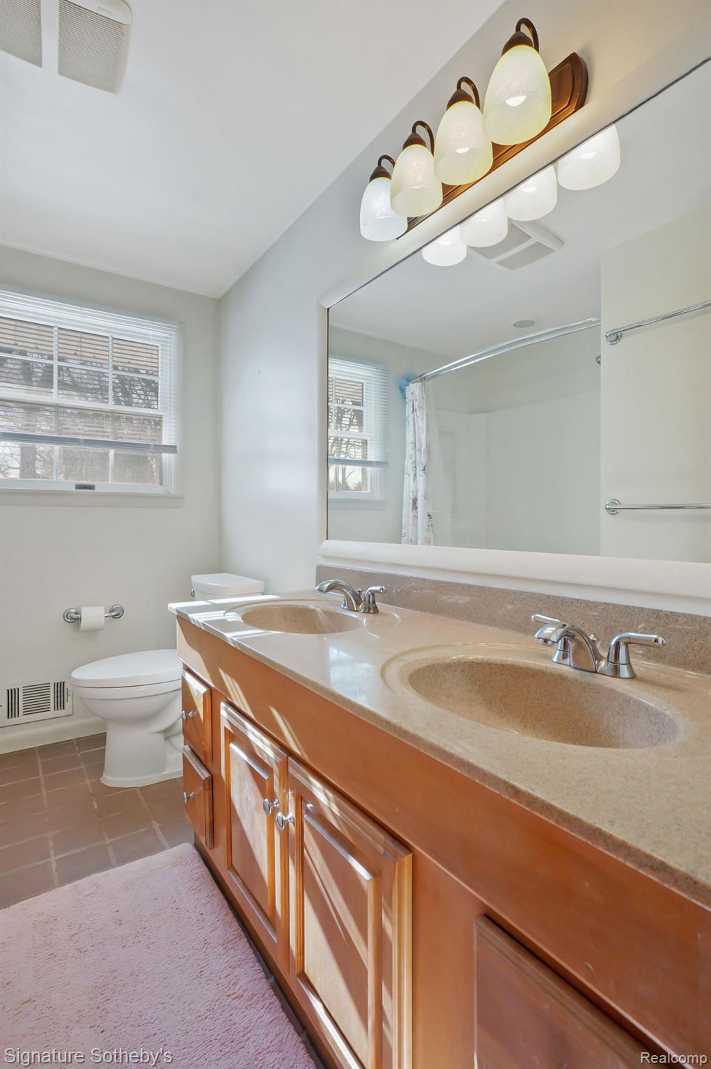 9785 Clark Road Davisburg, MI 48350 - Photo 19 of 35 Gallery Image 19