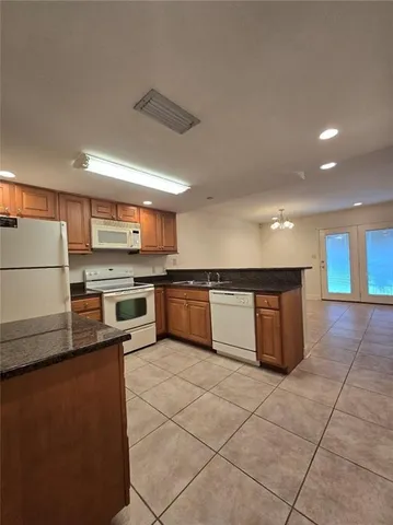 $2,200 | 979 Navarre Avenue, New Orleans, LA 70124