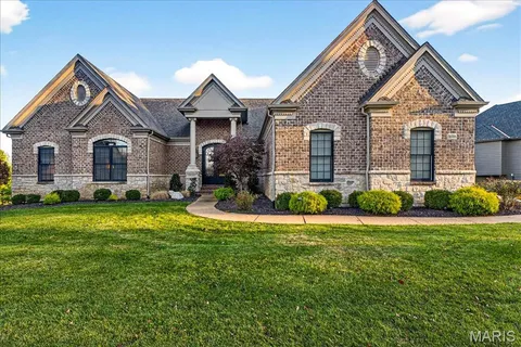 $1,350,000 | 16906 Bottlebrush Court, Chesterfield, MO 63005