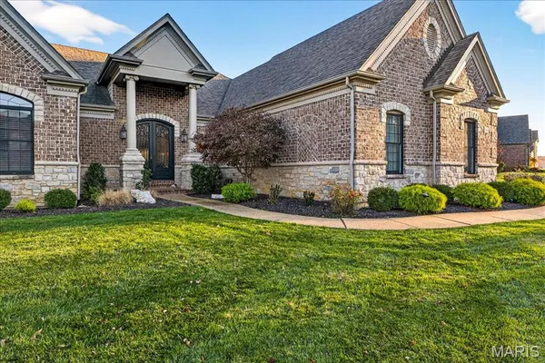 $1,300,000 | 16906 Bottlebrush Court, Chesterfield, MO 63005