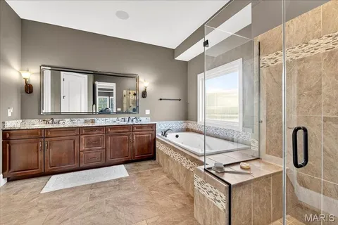 $1,350,000 | 16906 Bottlebrush Court, Chesterfield, MO 63005