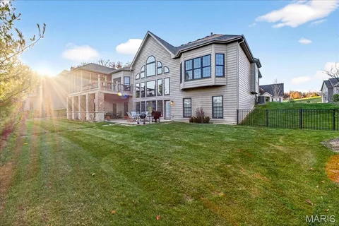 $1,350,000 | 16906 Bottlebrush Court, Chesterfield, MO 63005