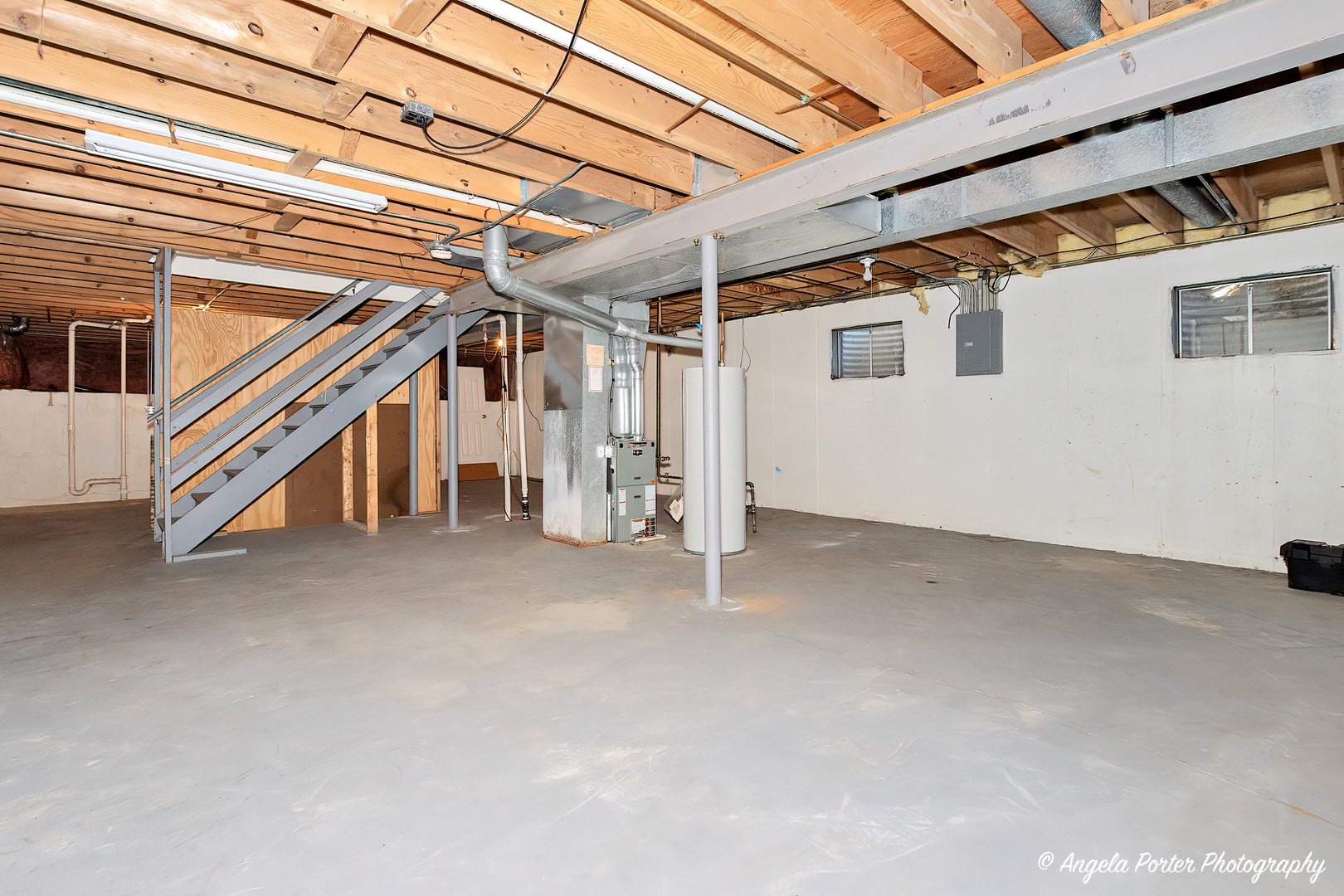 1305 Westport Ridge Crystal Lake, IL 60014 - Photo 24 of 31 a view of an empty room