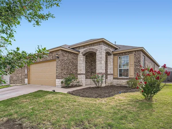 $1,850 | 352 Martha Drive, Buda, TX 78610