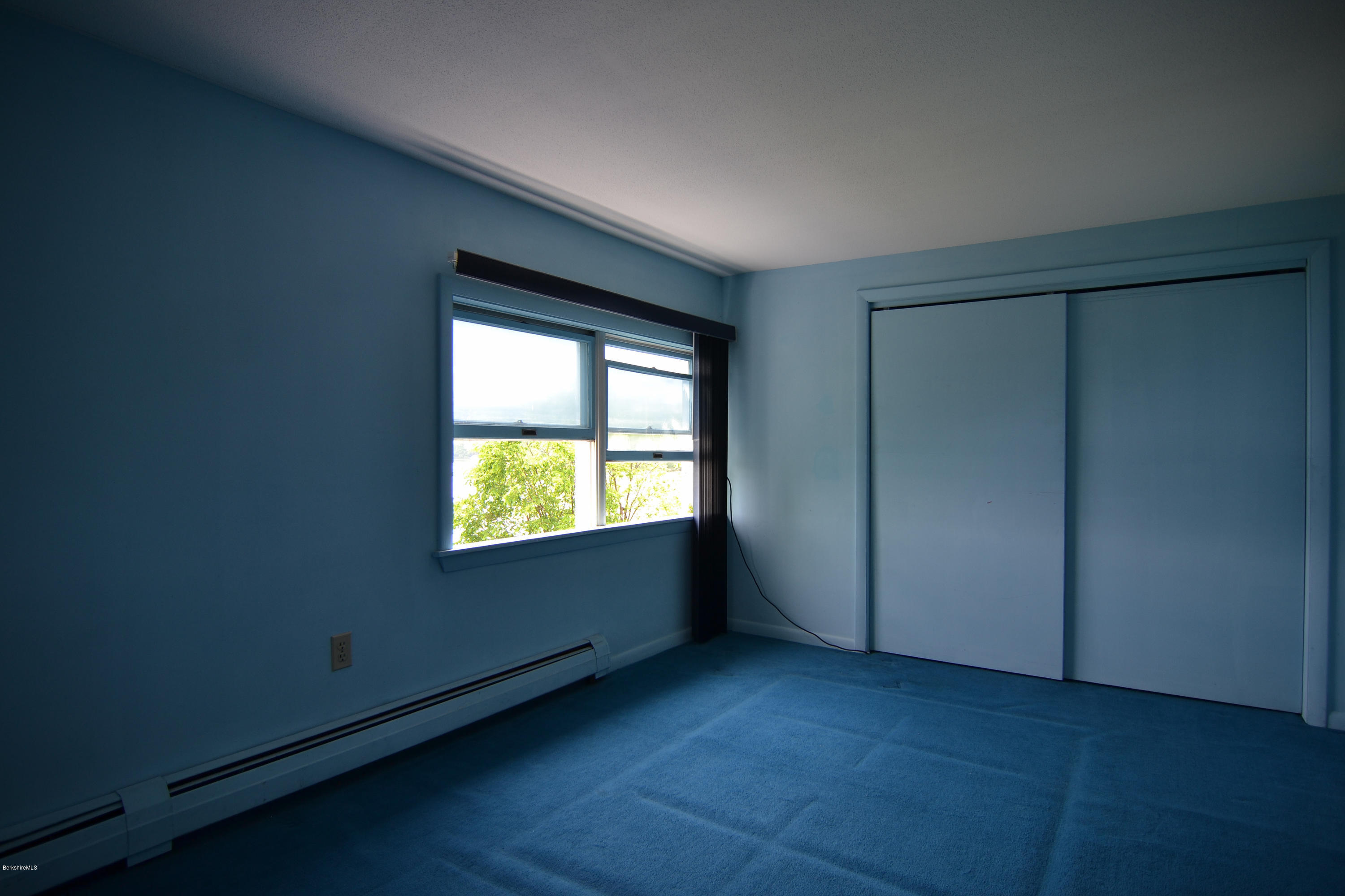 126 Ridge Avenue Pittsfield, MA 01201 - Photo 40 of 46 Bedroom