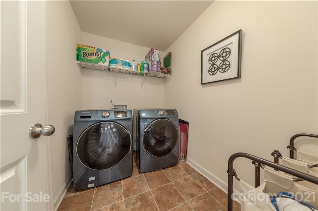 364 Lorraine Road Fort Mill, SC 29708 - Photo 32 of 39 a utility room with dryer and washer