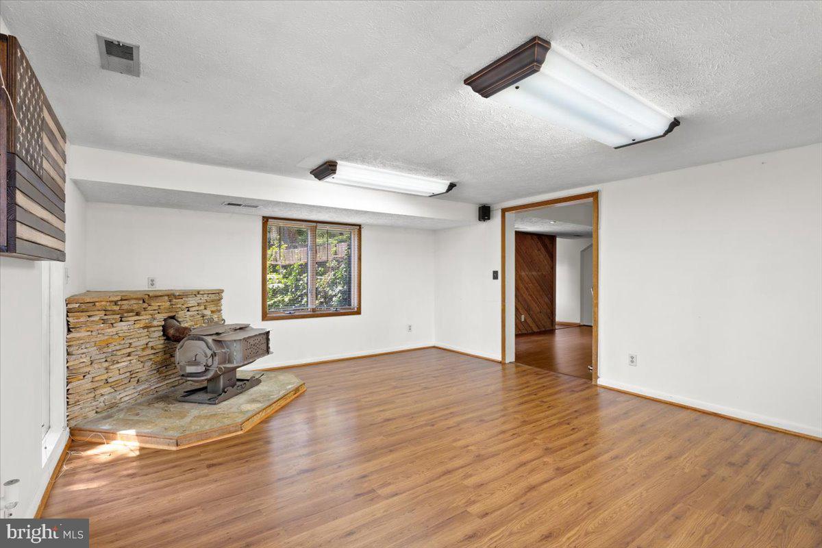 425 Mountain Road Crownsville, MD 21032 - Photo 23 of 69 a view of livingroom with furniture and a window