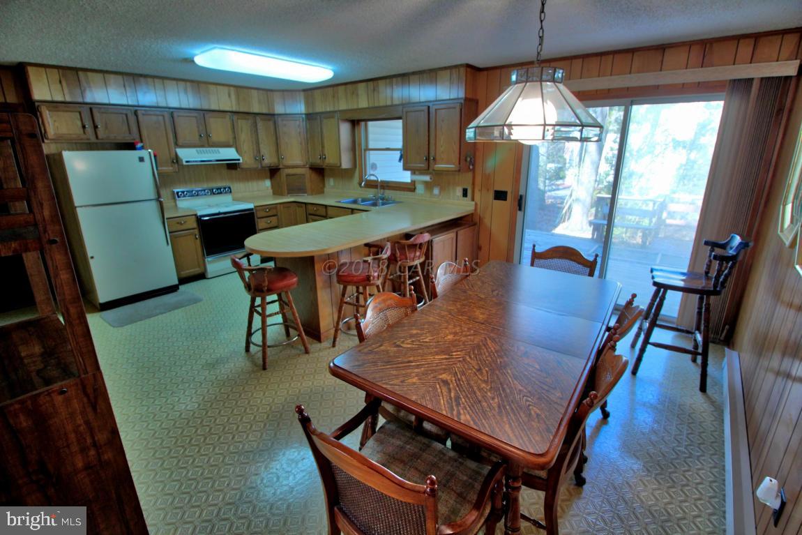 64 Beaconhill Road Ocean Pines, MD 21811 - Photo 6 of 33