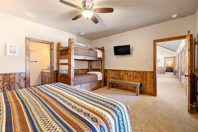 $995,000 | 43 Heartstone Road, Concan, TX 78838