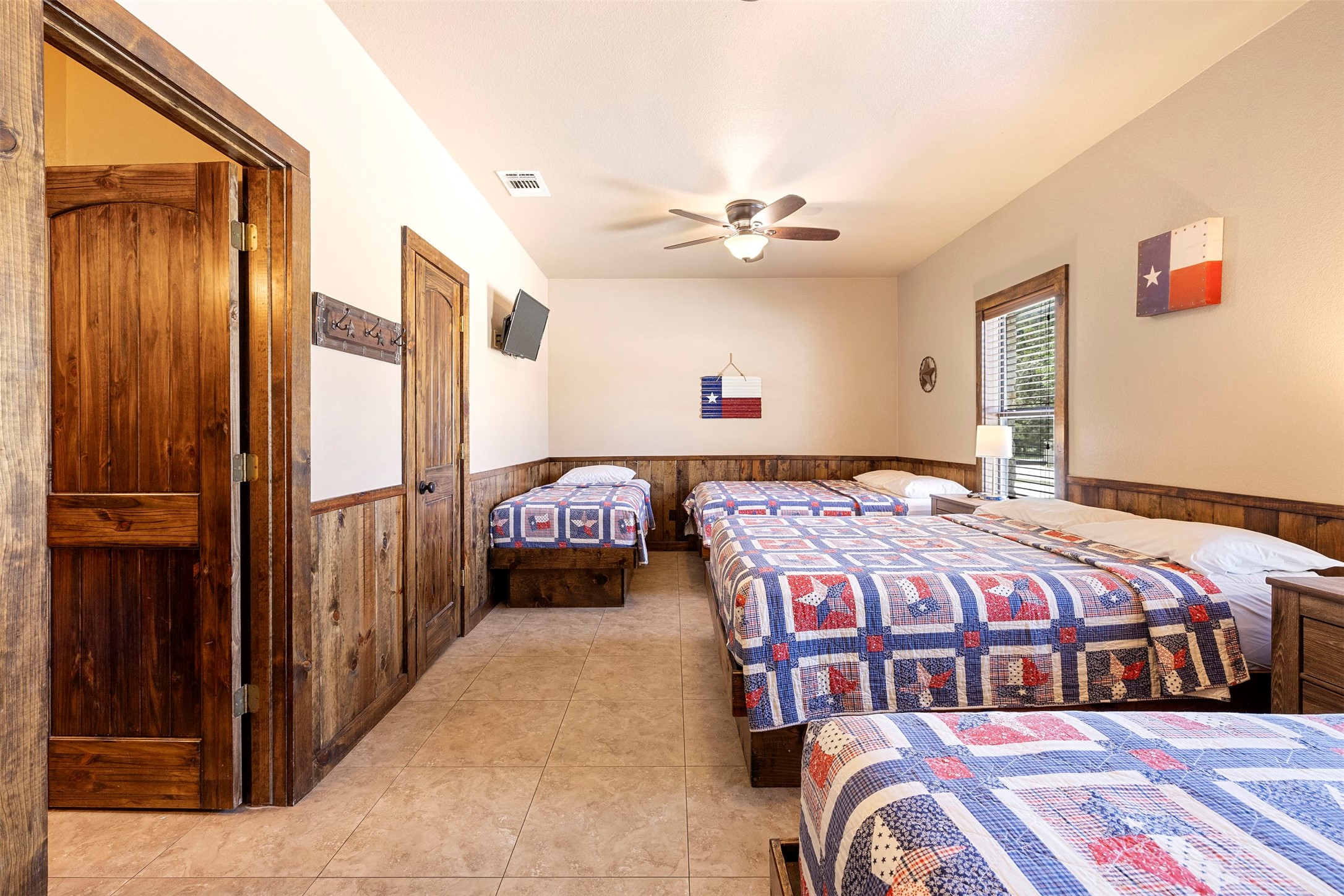 43 Heartstone Road Concan, TX 78838 - Photo 25 of 50