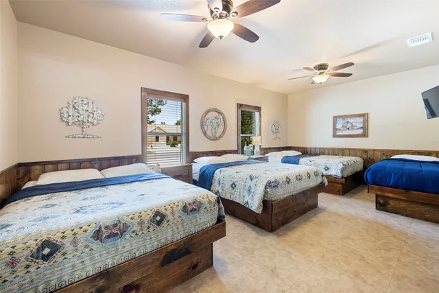 $995,000 | 43 Heartstone Road, Concan, TX 78838