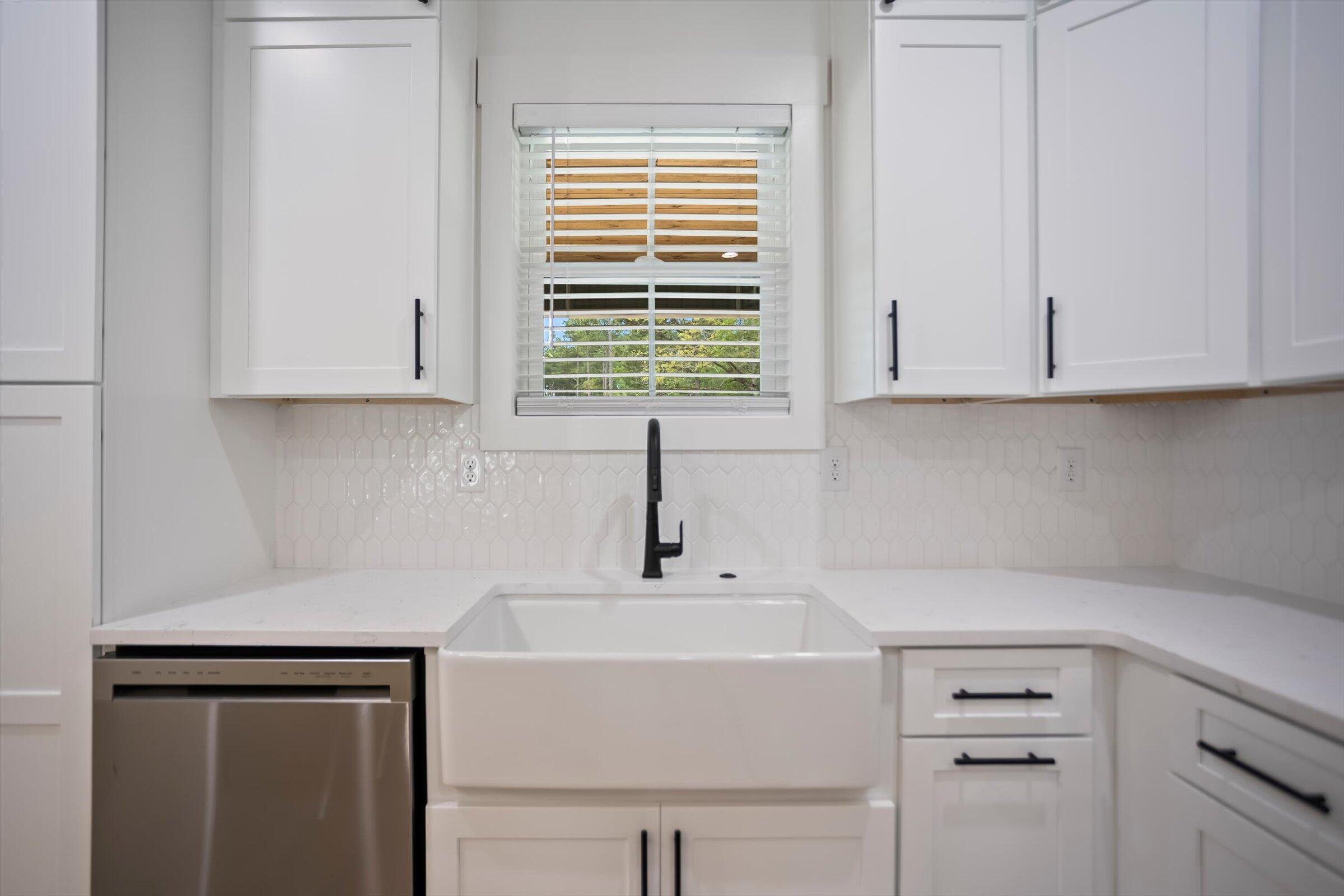 576 Cedar Road Aiken, SC 29803 - Photo 13 of 42 Gallery Image 13