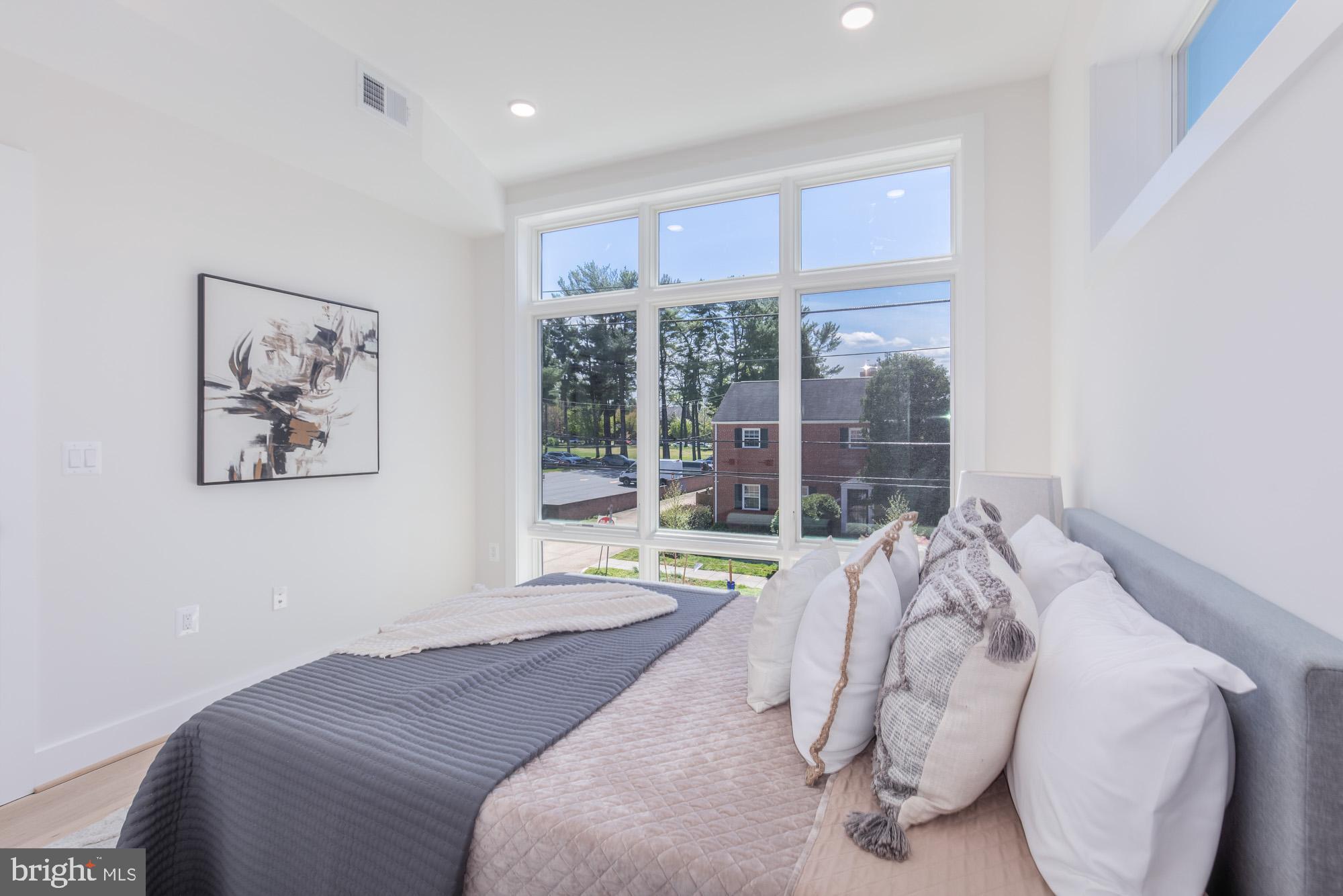 4347 Harrison Street Northwest, Unit FIVE Washington, DC 20015 - Photo 12 of 22