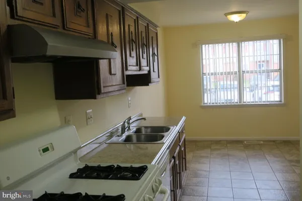 $2,475 | 3514 Cranmer Mews, Woodbridge, VA 22193