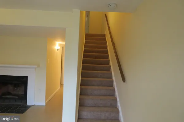 $2,500 | 3514 Cranmer Mews, Woodbridge, VA 22193