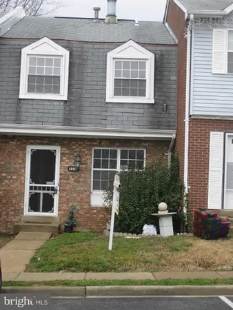 $2,475 | 3514 Cranmer Mews, Woodbridge, VA 22193