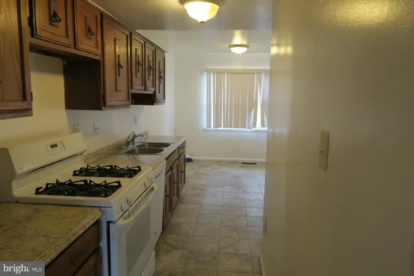 $2,500 | 3514 Cranmer Mews, Woodbridge, VA 22193