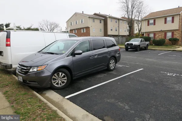 $2,500 | 3514 Cranmer Mews, Woodbridge, VA 22193