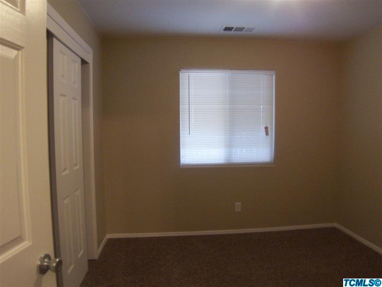 231 South Belmont Road Exeter, CA 93221 - Photo 5 of 14 Additional Photo
