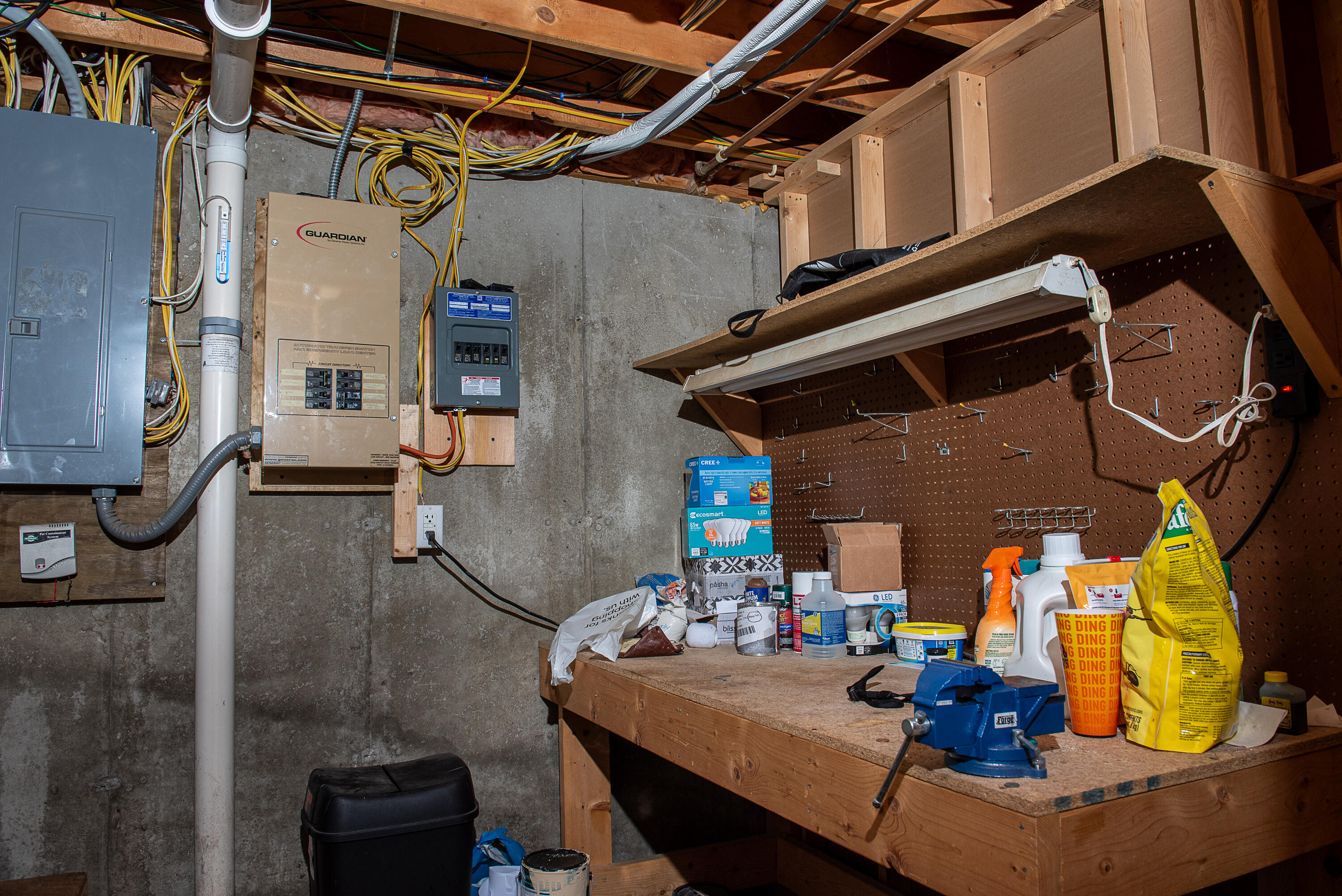 1084 W Road Bowdoin, ME 04287 - Photo 41 of 45 Work bench