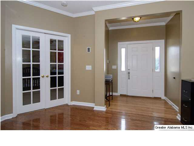 113 Canyon Place Pelham, AL 35124 - Photo 3 of 32