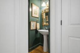1641 Ware Bottom Lane Mount Pleasant, SC 29464 - Photo 12 of 29 Powder Room