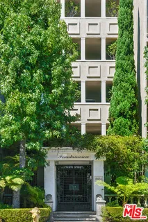 $959,000 | 8455 Fountain Avenue, Unit 302, West Hollywood, CA 90069