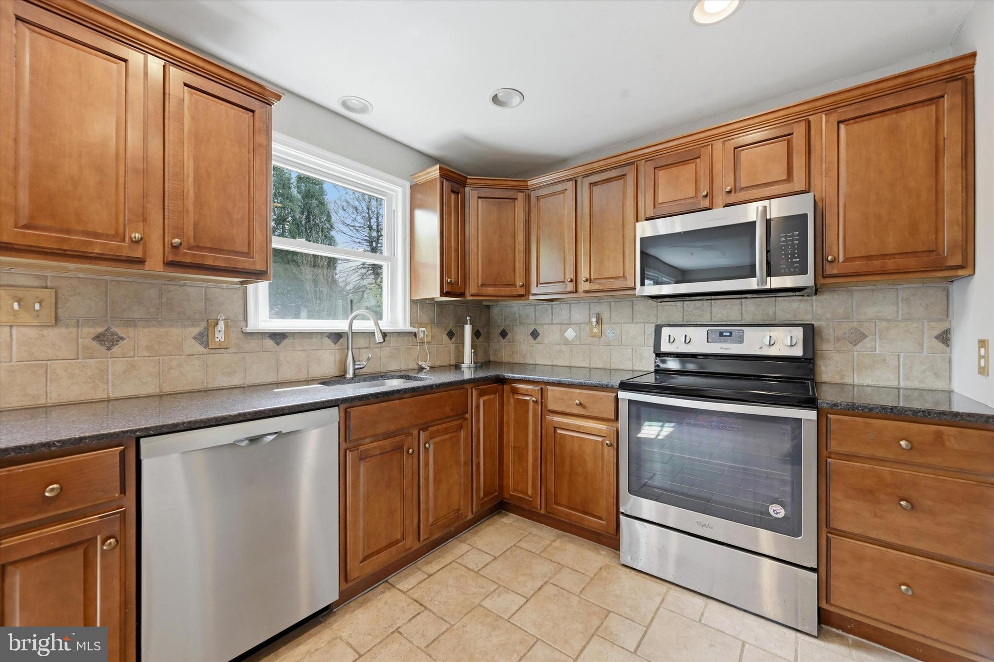 351 Moore Road Downingtown, PA 19335 - Photo 12 of 43