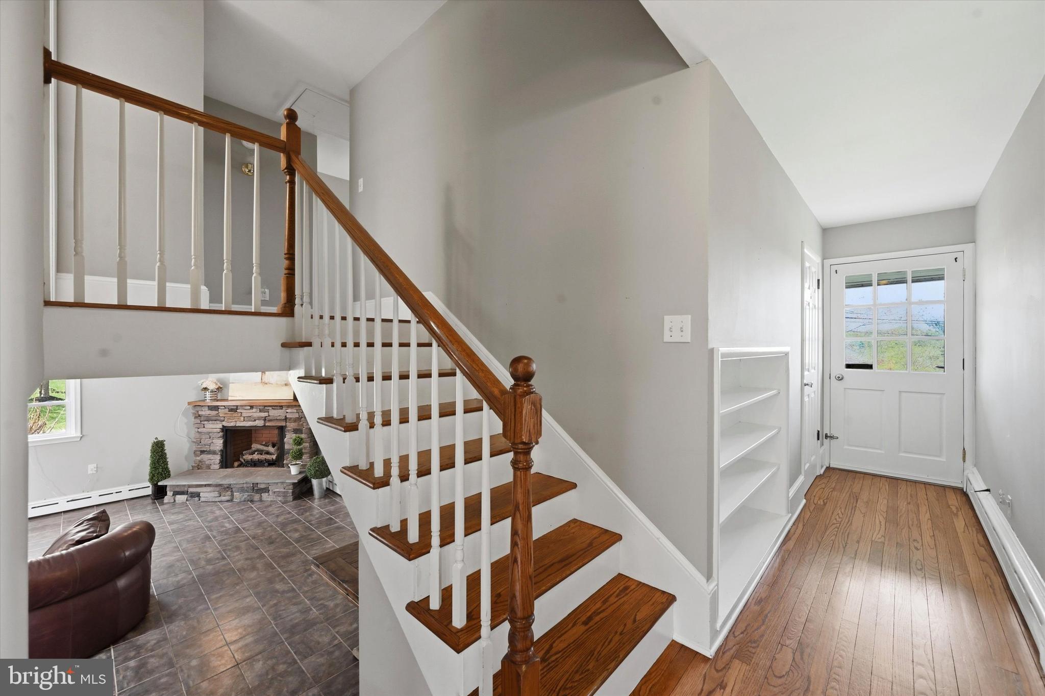 351 Moore Road Downingtown, PA 19335 - Photo 4 of 43