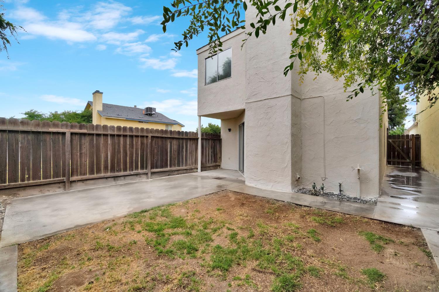 3622 West Terrace Avenue Fresno, CA 93722 - Photo 31 of 33