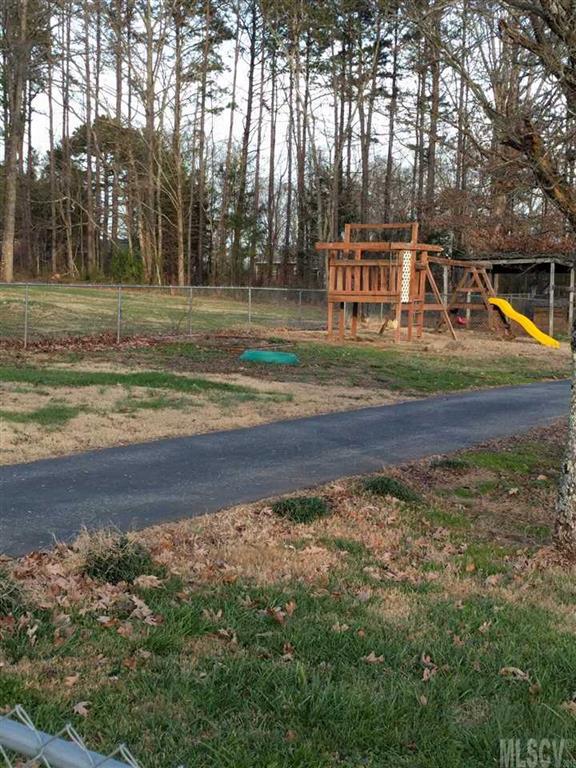 720 Spencer Road Conover, NC 28613 - Photo 5 of 6 Gallery Image 5