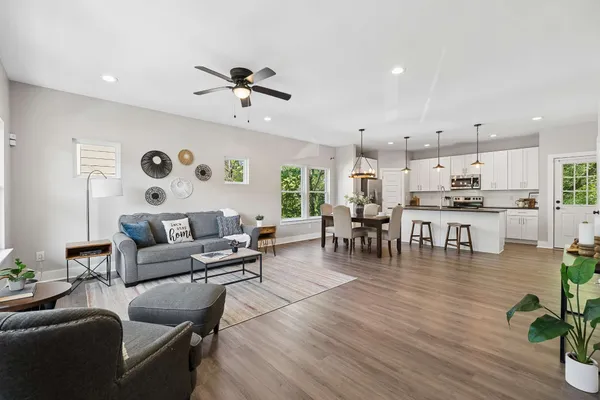 $394,000 | 3112 Greggwood Drive, Nashville, TN 37207