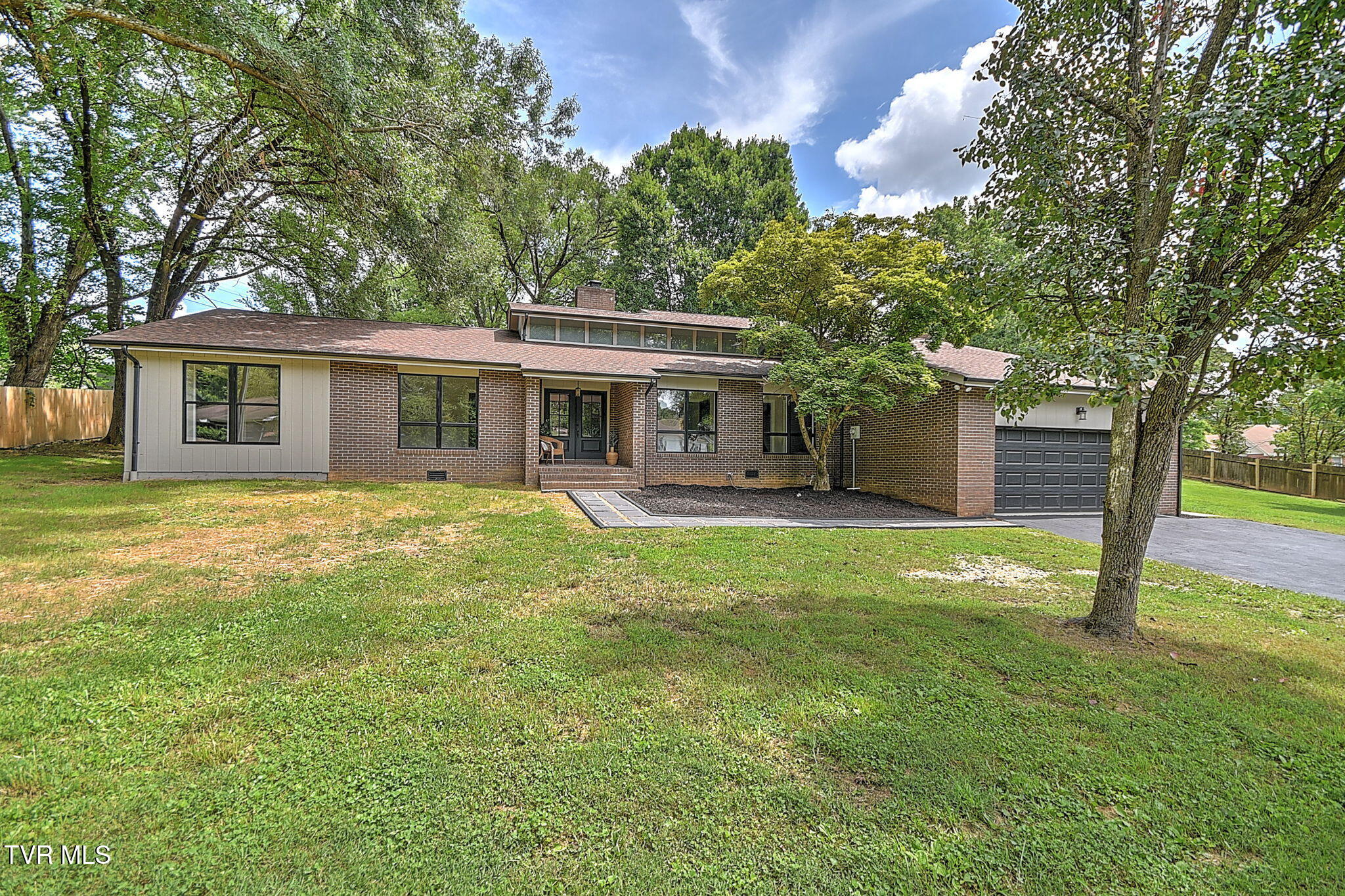 224 Greenway Road Bristol, TN 37620 - Photo 1 of 82 4-web-or-mls-224 Greenway KB-4