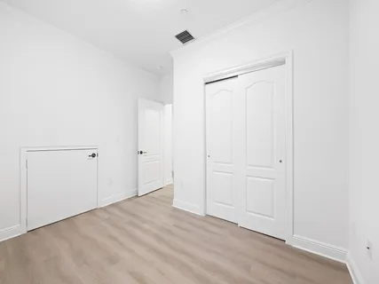 $645,000 | 504 Southeast 7th Street, Unit 202, Fort Lauderdale, FL 33301