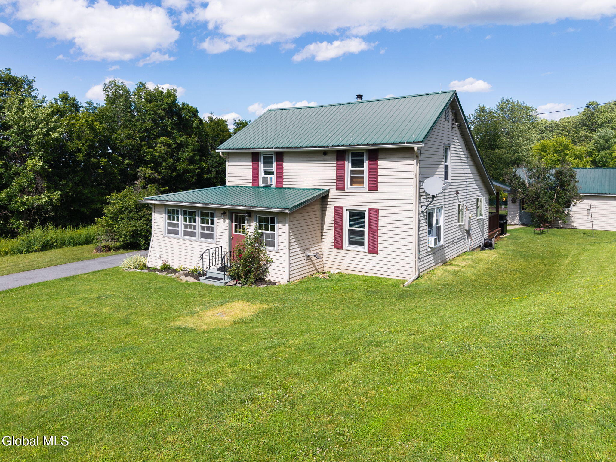 172 Maple Bush Road Carlisle, NY 12043 - Photo 4 of 50 5-172MapleBushRd_05