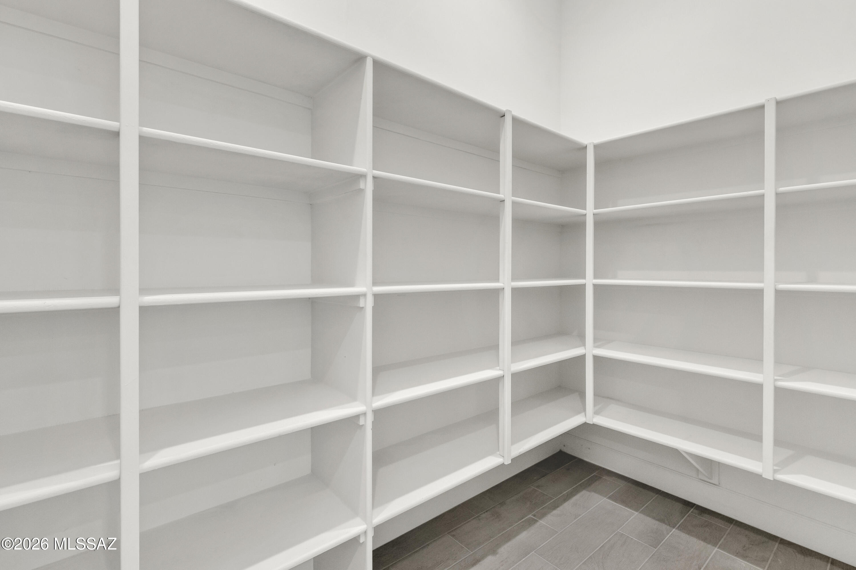 13554 South Hathaway Ranch Road Vail, AZ 85641 - Photo 10 of 22 Pantry