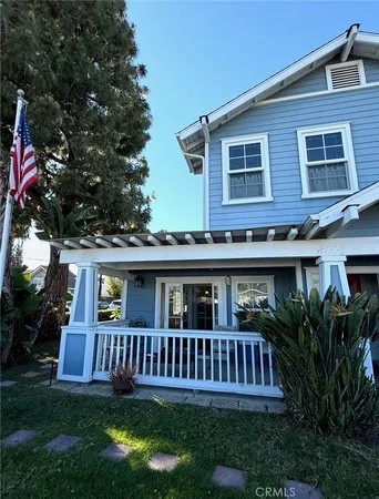 $2,500 | 2367 Elden Avenue, Costa Mesa, CA 92627