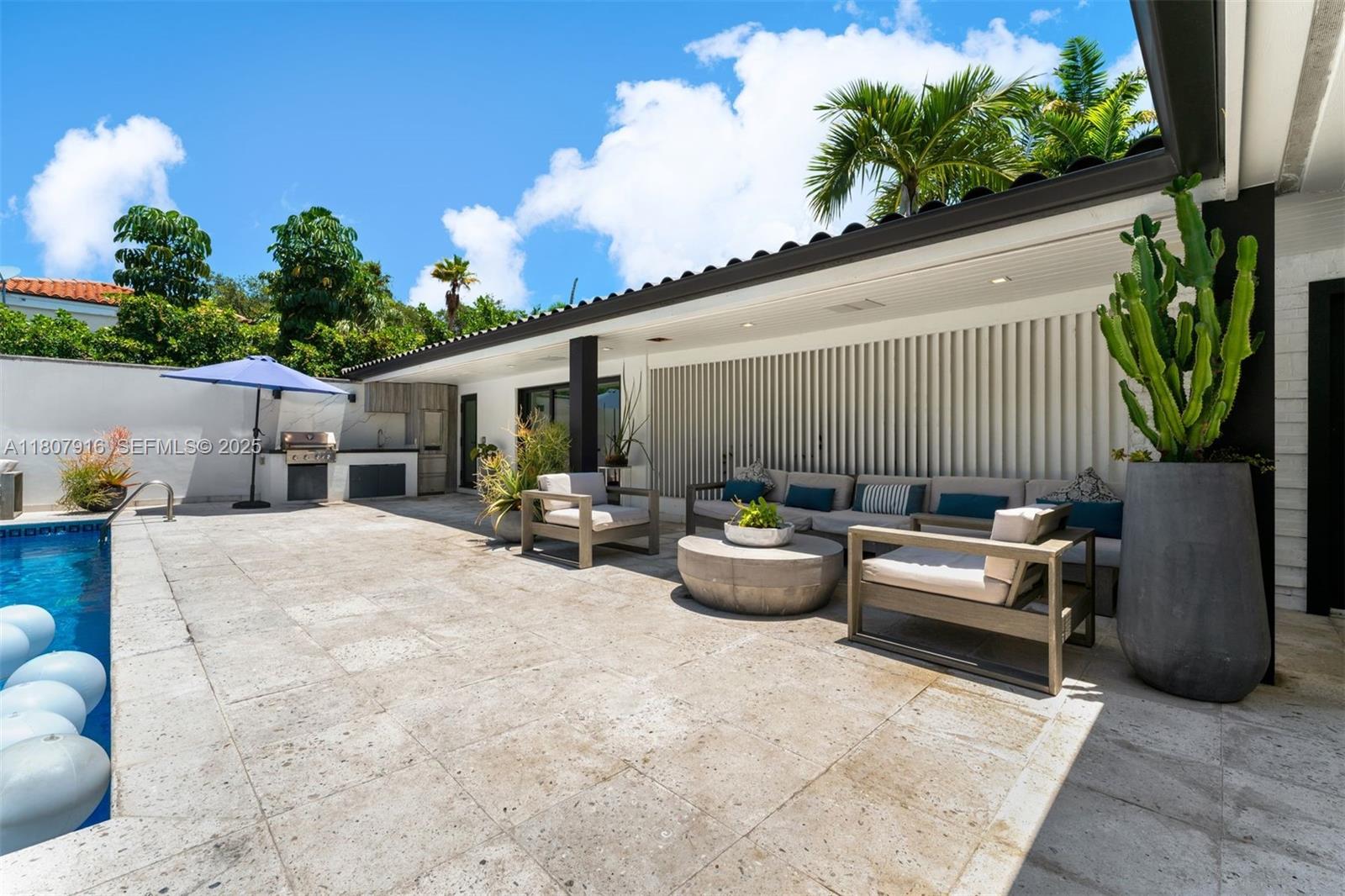 4250 Bay Point Road Miami, FL 33137 - Photo 36 of 43