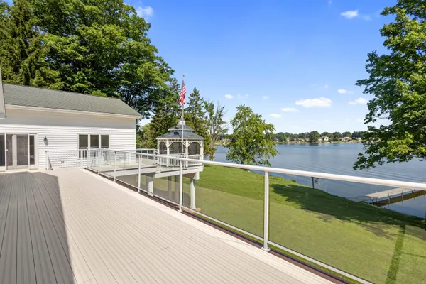 $1,525,000 | 15665 Portage Road, Vicksburg, MI 49097