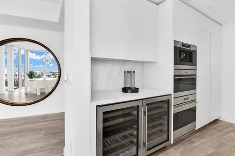 $4,300,000 | 2200 North Ocean Boulevard, Unit S906, Fort Lauderdale, FL 33305